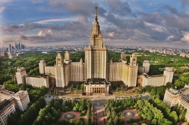 МГУ и МФТИ возглавили рейтинг лучших вузов России по версии RAEX