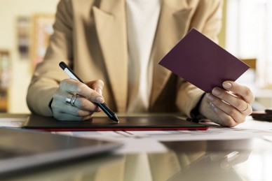 Официальное удостоверение по ИИ и цифровым инструментам — доступно слушателям Школы Лани